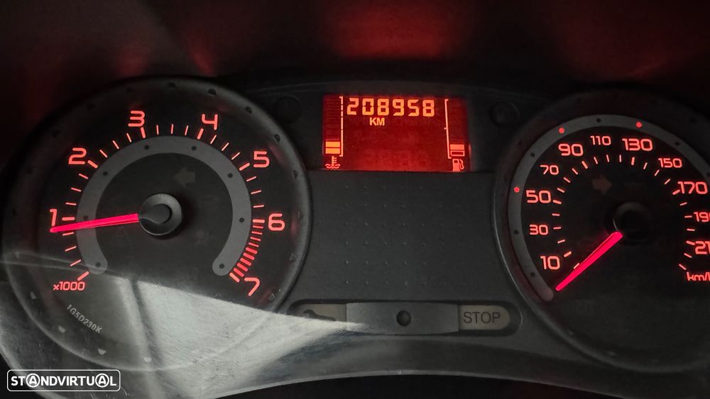 Renault Clio 1.2 16V Dynamique - 19