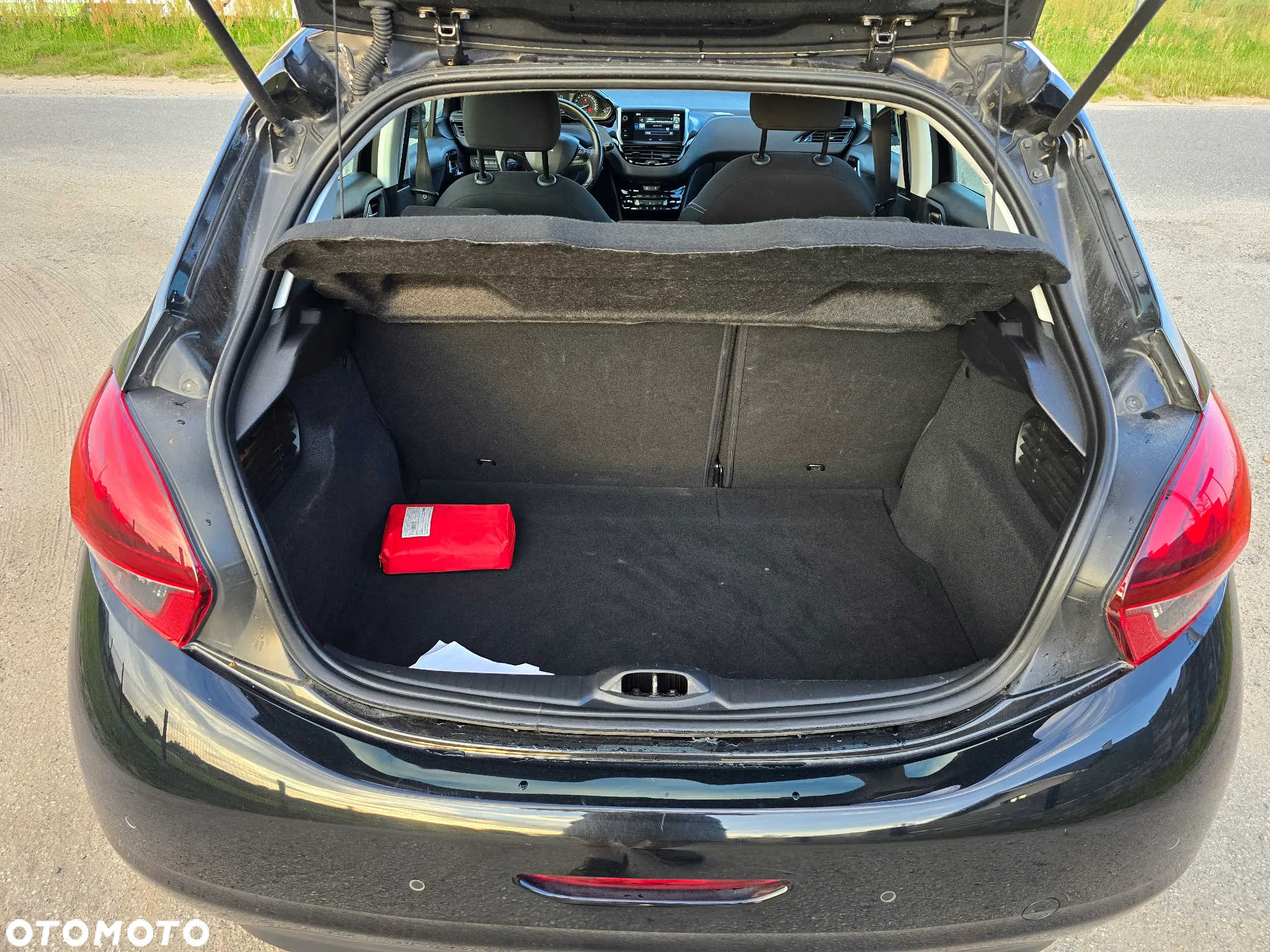 Peugeot 208 1.2 PureTech Active - 25