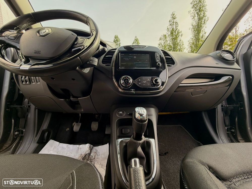 Renault Captur 0.9 TCE Exclusive - 30