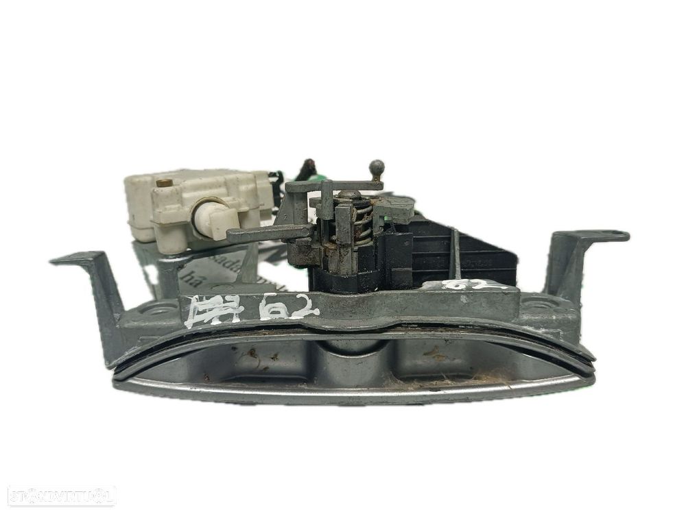 Interruptor / Switch / Botão Da Mala Volkswagen Polo (9N_) - 3