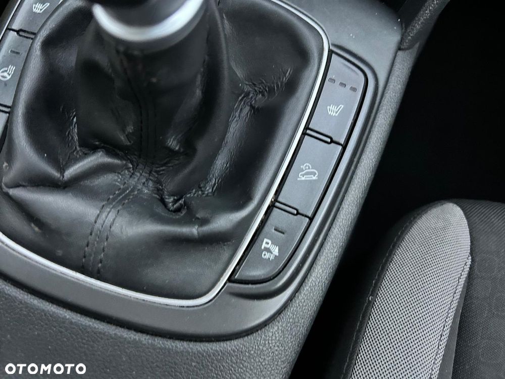 Hyundai Kona 1.0 T-GDI Premiere Comfort - 40
