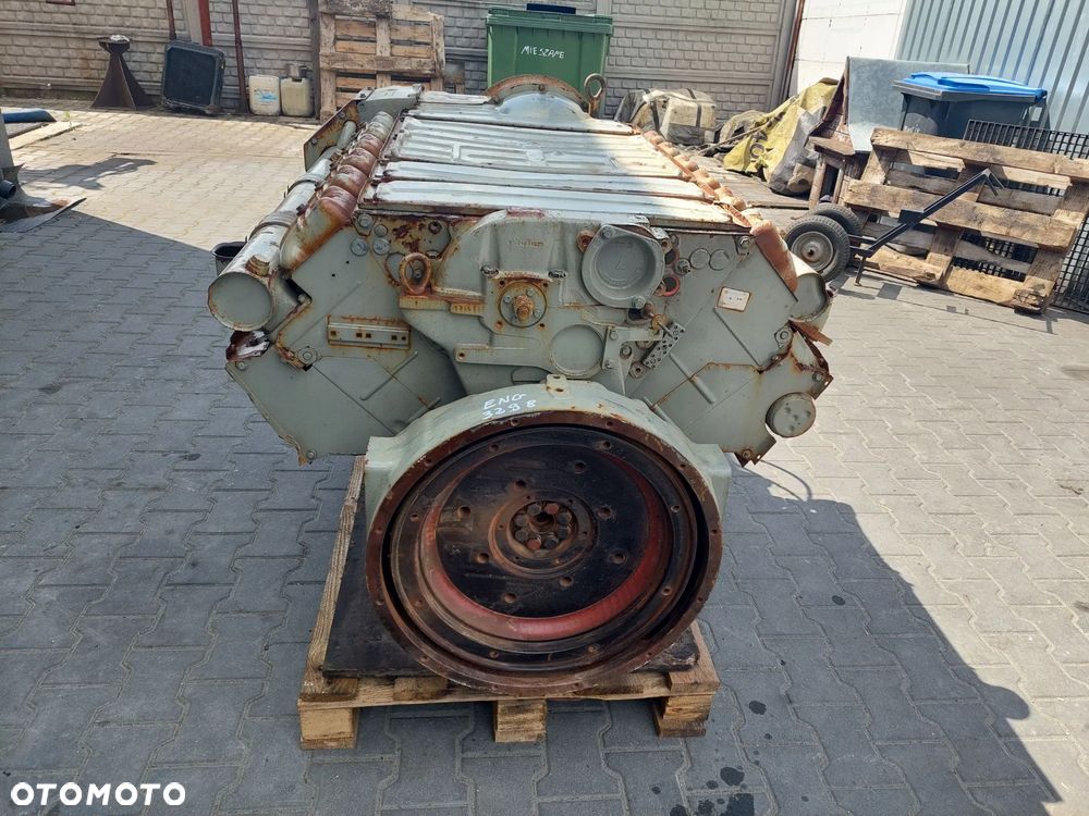 Silnik spalinowy Deutz F12L413 F12L 413 BF12L413 12-CYL Agregat Przesiewacz Rozściełacz Lokomotywa - 12