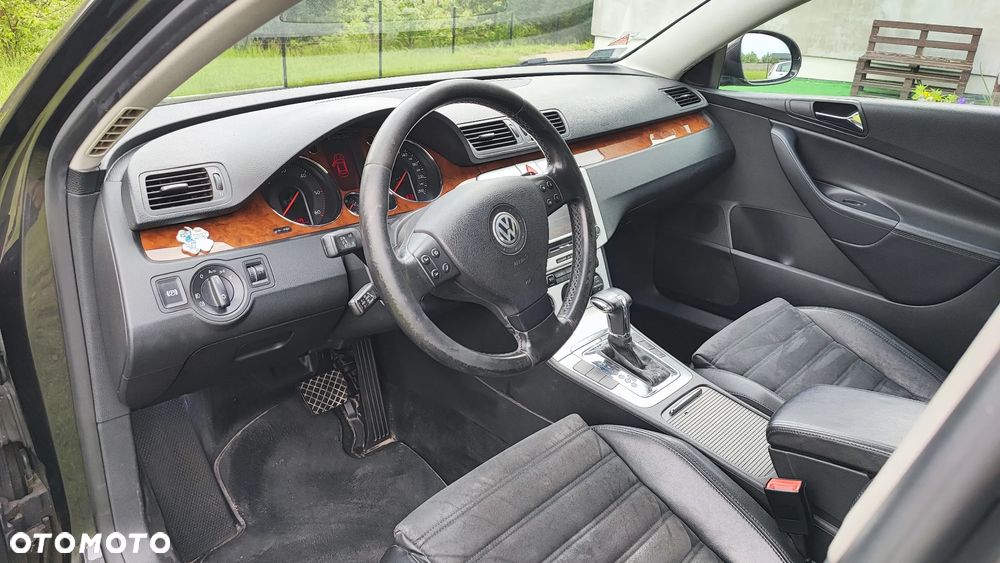 Volkswagen Passat 2.0 TDI DPF Highline DSG - 12