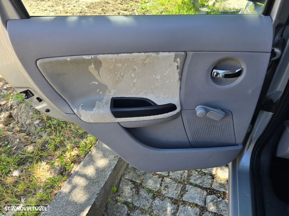 Citroën C3 1.1 Exclusive - 30