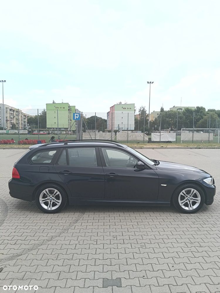 BMW Seria 3 - 10