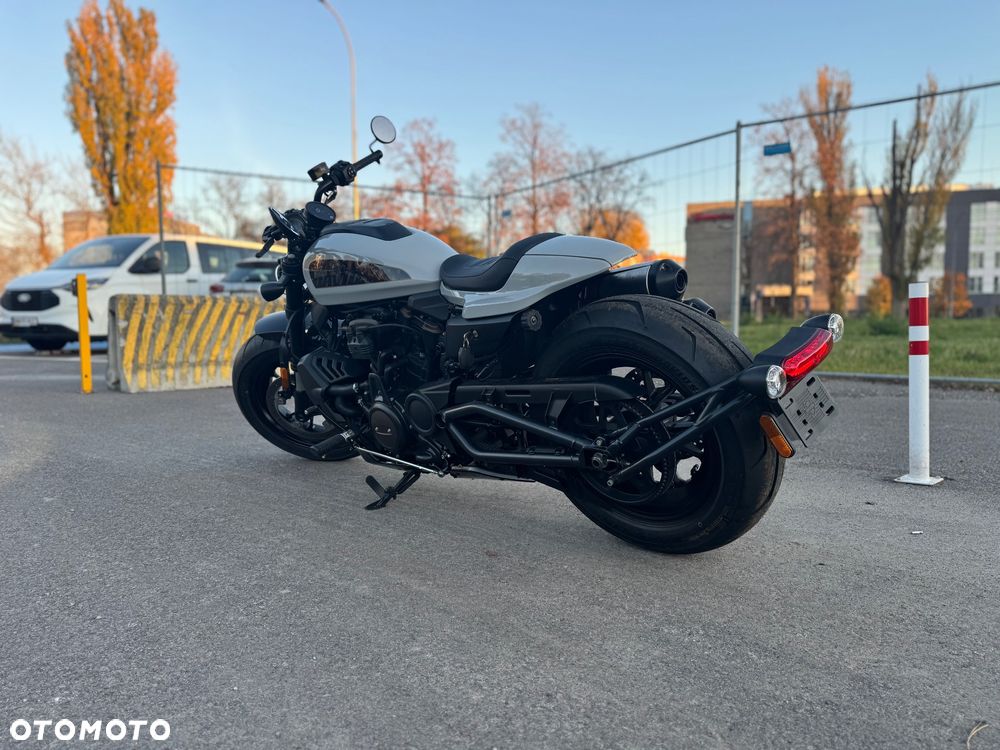 Harley-Davidson Sportster - 2