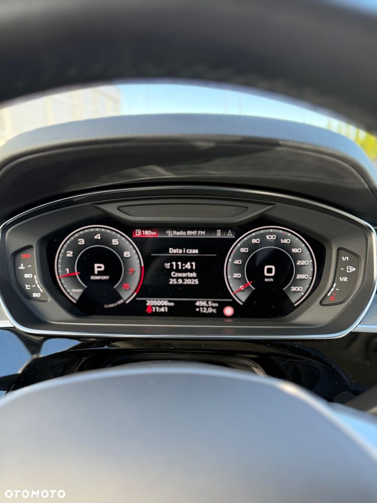 Audi A8 - 18