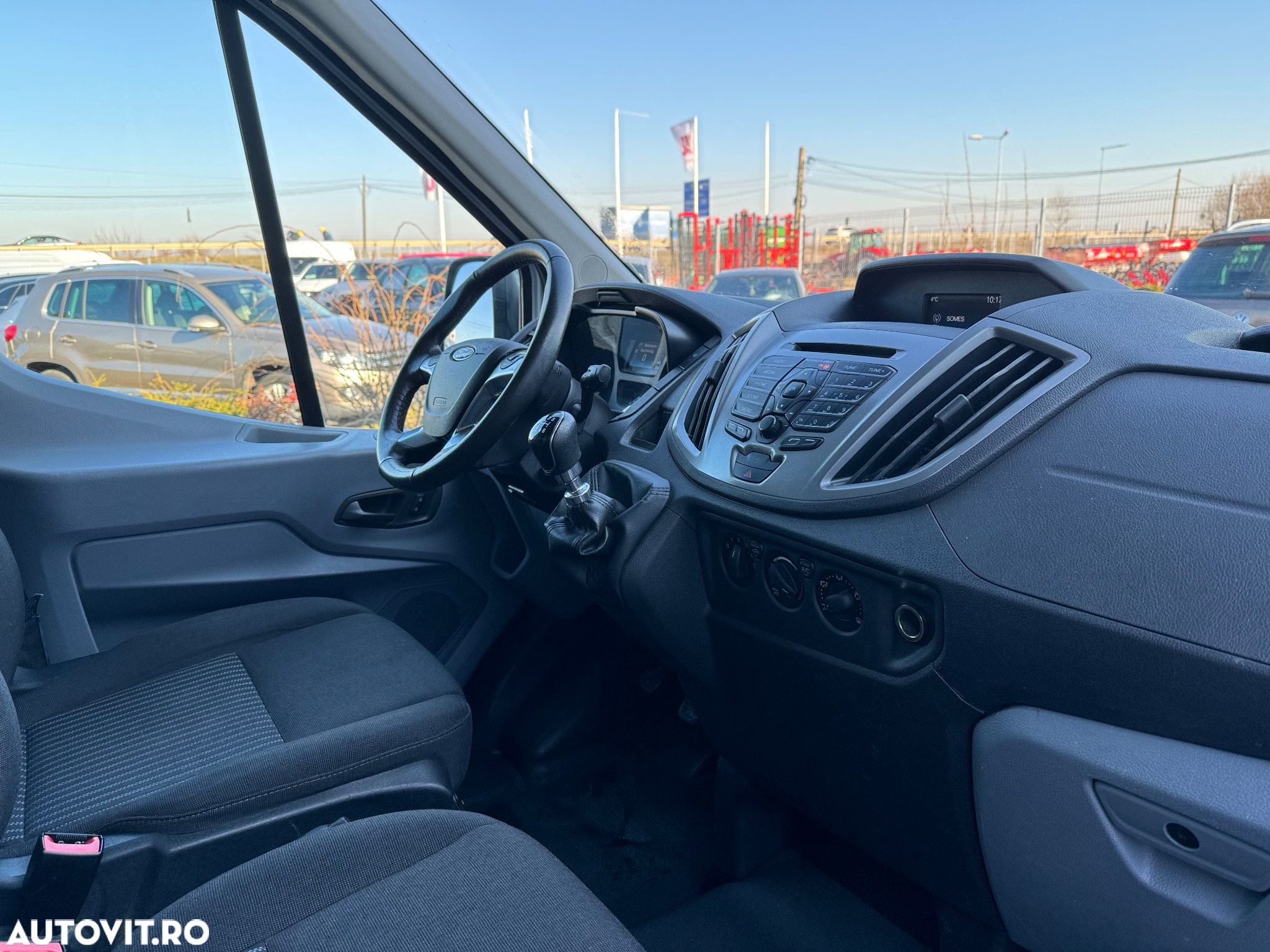 Ford Transit - 15