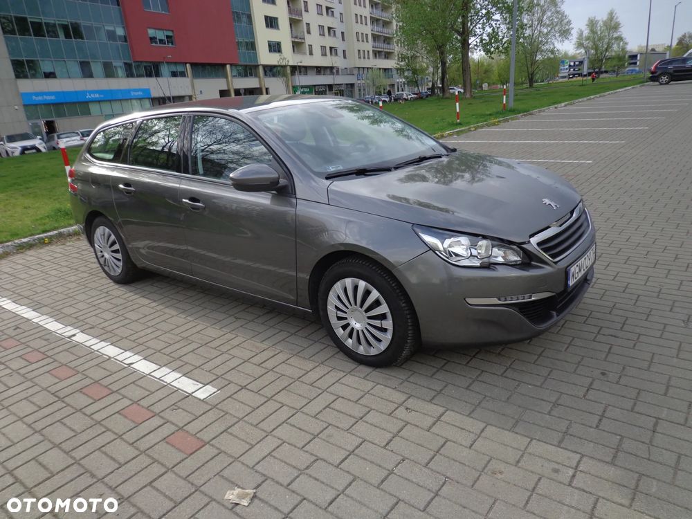 Peugeot 308 1.2 PureTech Allure S&S - 4