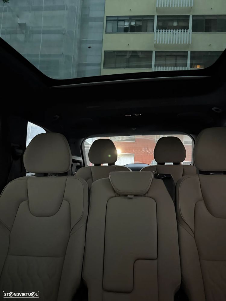 Volvo XC 90 2.0 T8 PHEV Plus Dark AWD - 8
