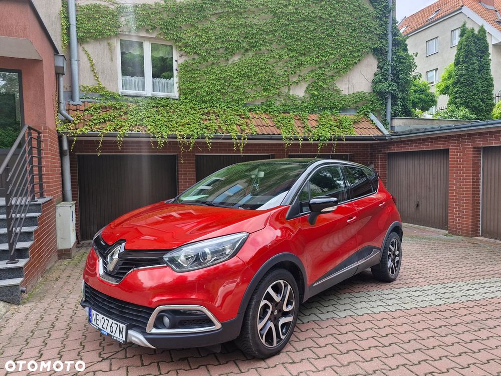 Renault Captur 1.2 TCe Helly Hansen EDC - 1