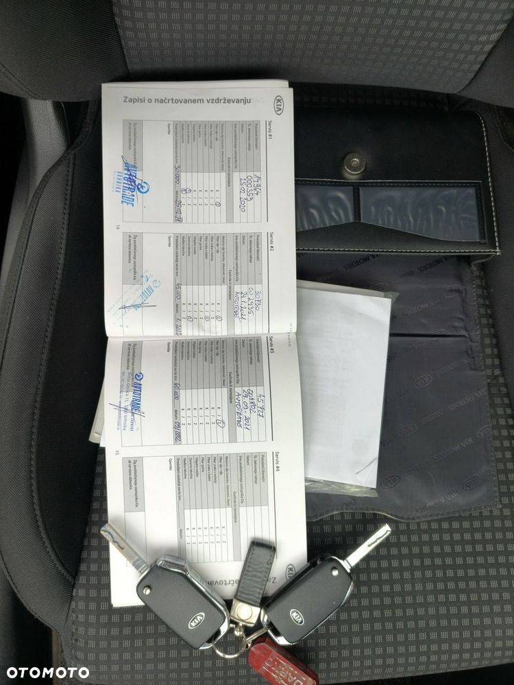 Kia Ceed - 18