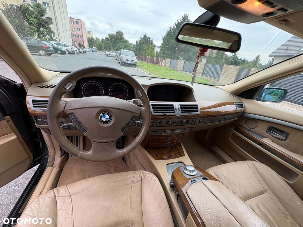 BMW Seria 7 730d - 28