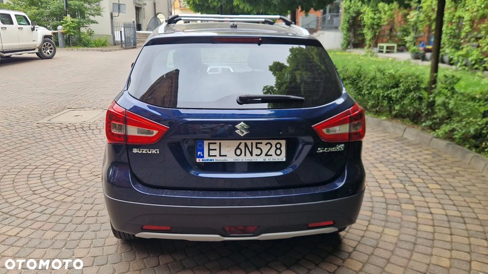 Suzuki SX4 S-Cross 1.4 T Elegance - 3