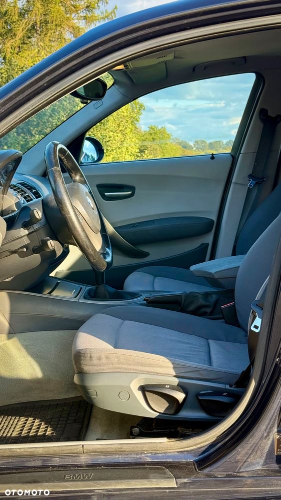 BMW Seria 1 120d DPF - 7