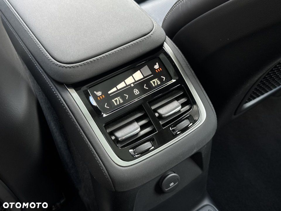 Volvo XC 90 - 14