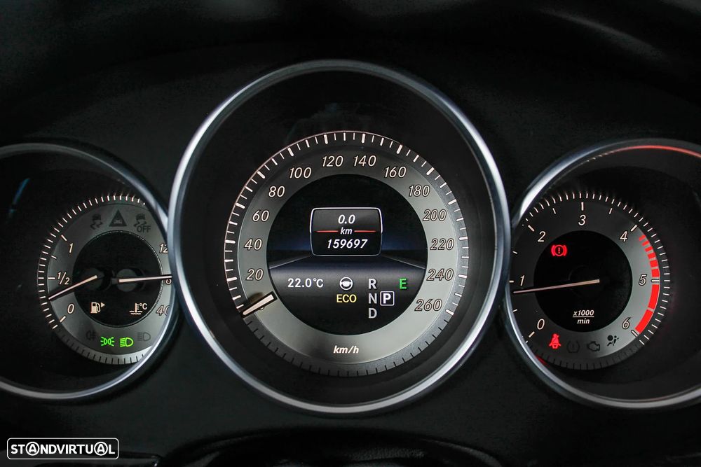 Mercedes-Benz CLS 250 Shooting Brake (BlueTEC) d 9G-TRONIC - 35