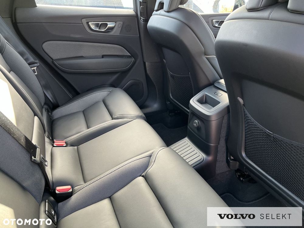 Volvo XC 60 - 8