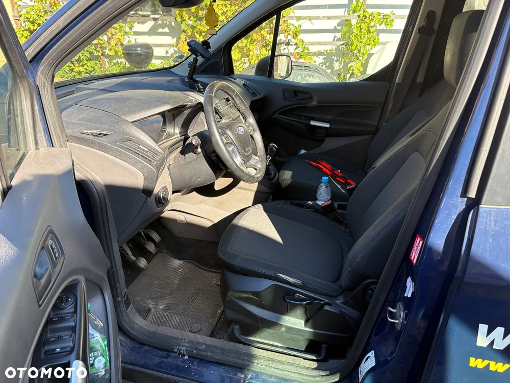 Ford Transit Connect - 13