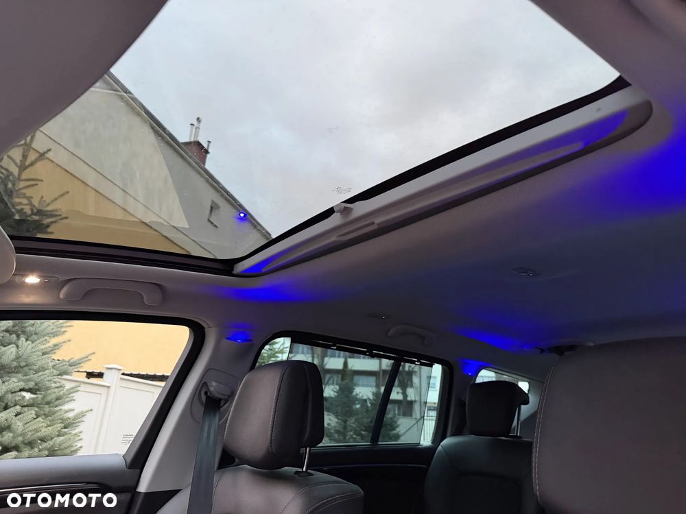 Renault Espace 1.6 TCE Initiale Paris EDC - 11