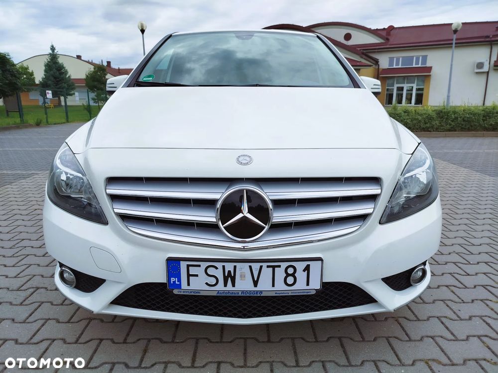 Mercedes-Benz Klasa B 180 CDI (BlueEFFICIENCY) - 11