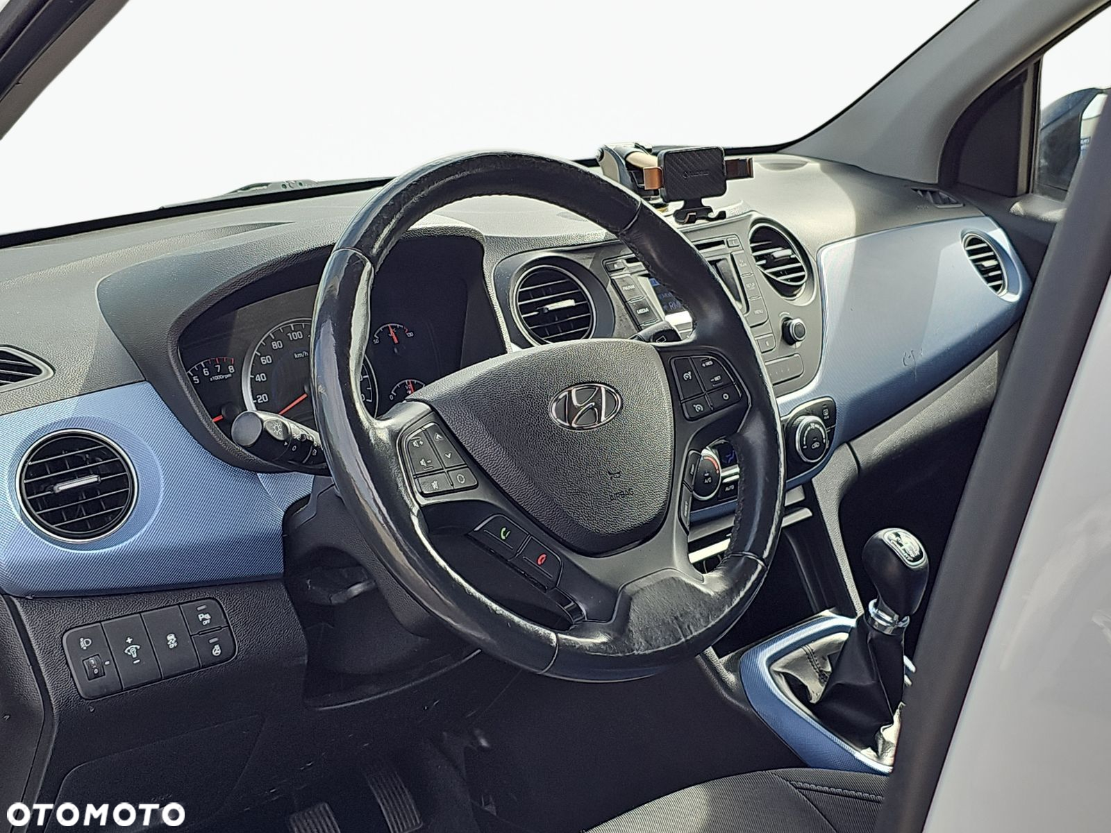 Hyundai i10 1.0 Premium - 10