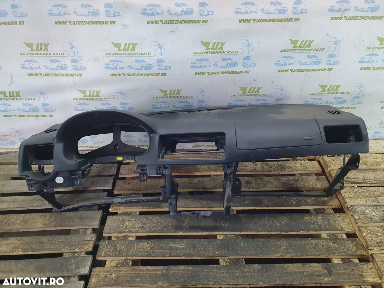 Plansa bord 1j1857003e Volkswagen VW Golf 4 [1997 - 2006] - 1