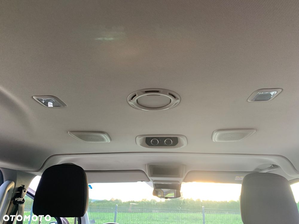 Ford Tourneo Custom 320 L2H1 VA Titanium - 15