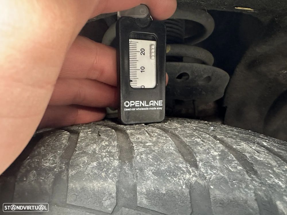 Volvo V60 D2 Geartronic Kinetic - 22