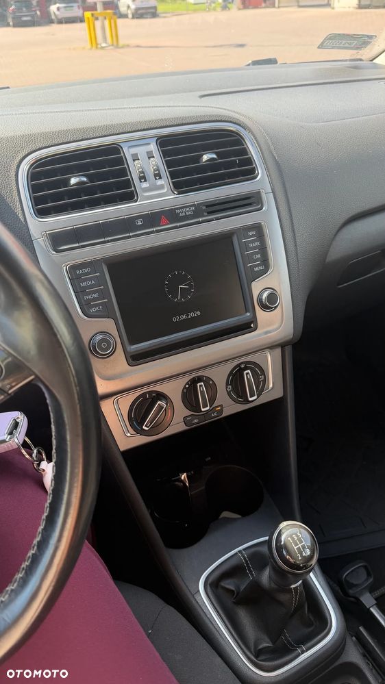 Volkswagen Polo 1.0 Trendline - 12
