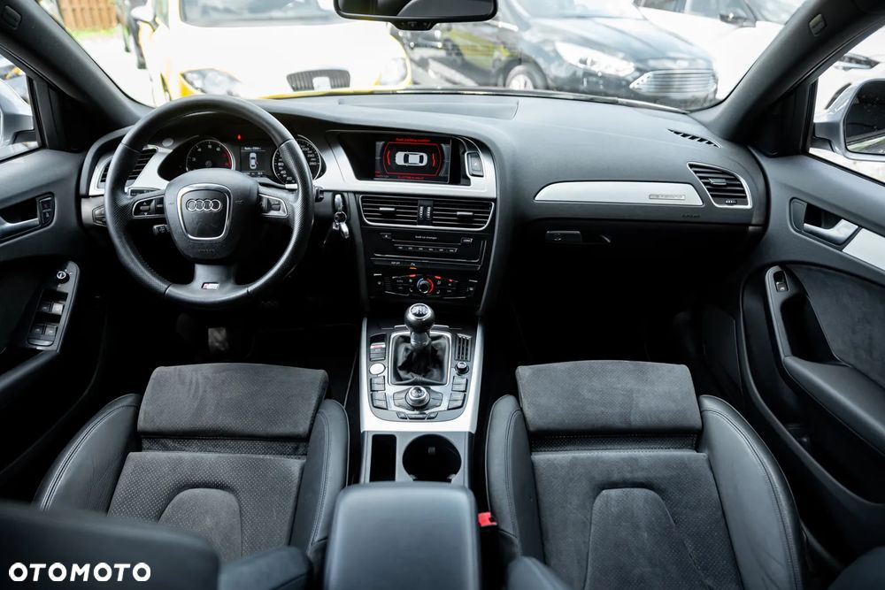 Audi A4 Limousine 2.0 TFSI quattro S line Sportpaket (plus) - 26