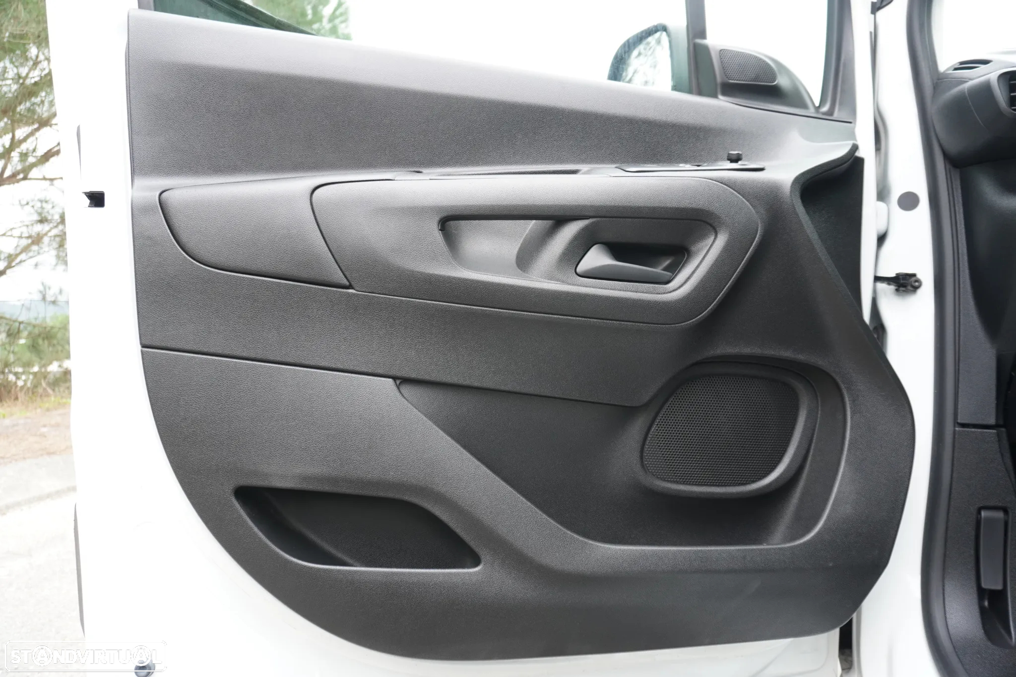 Citroën Berlingo 1.5 BlueHDI 102CV - 22
