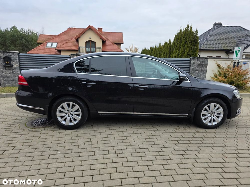 Volkswagen Passat 2.0 TDI Comfortline - 7