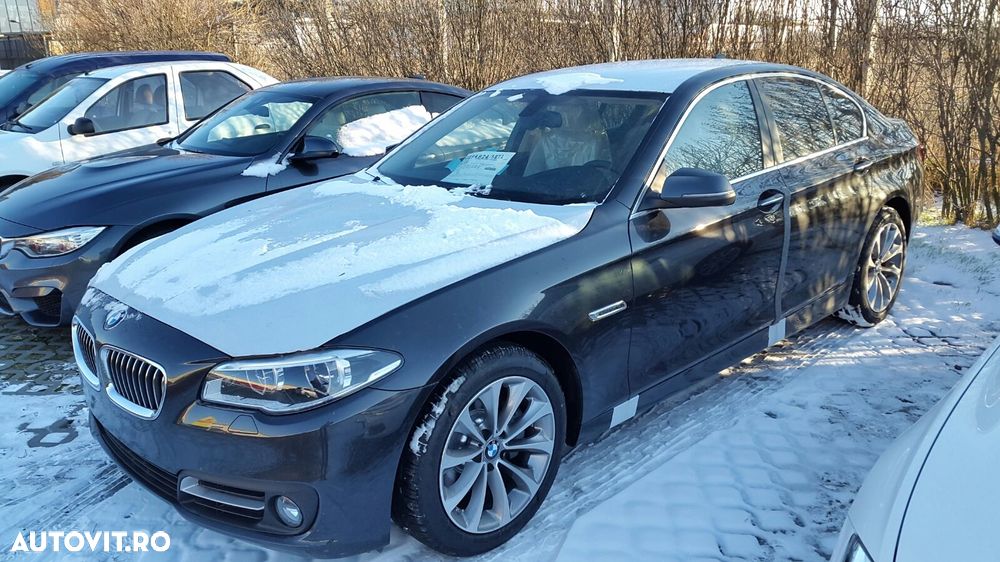 BMW Seria 5 520d xDrive AT - 16