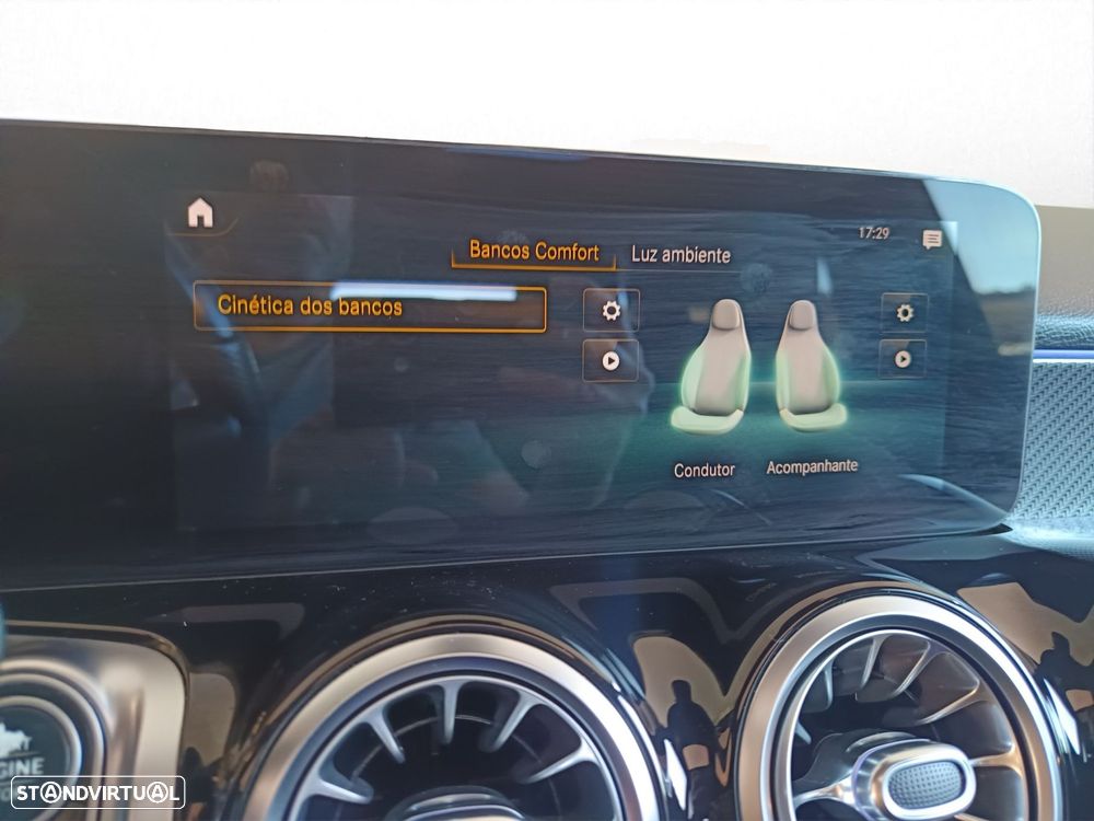 Mercedes-Benz GLB 180 d AMG Line - 31