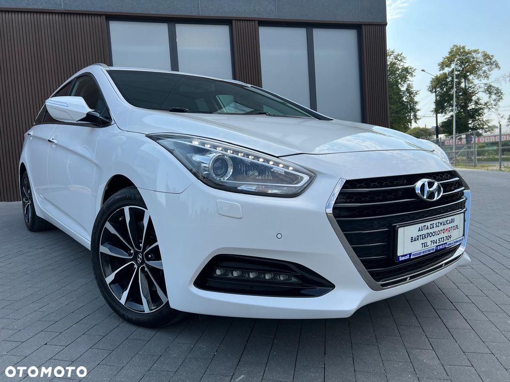 Hyundai i40 Kombi blue 1.7 CRDi DCT Premium - 1