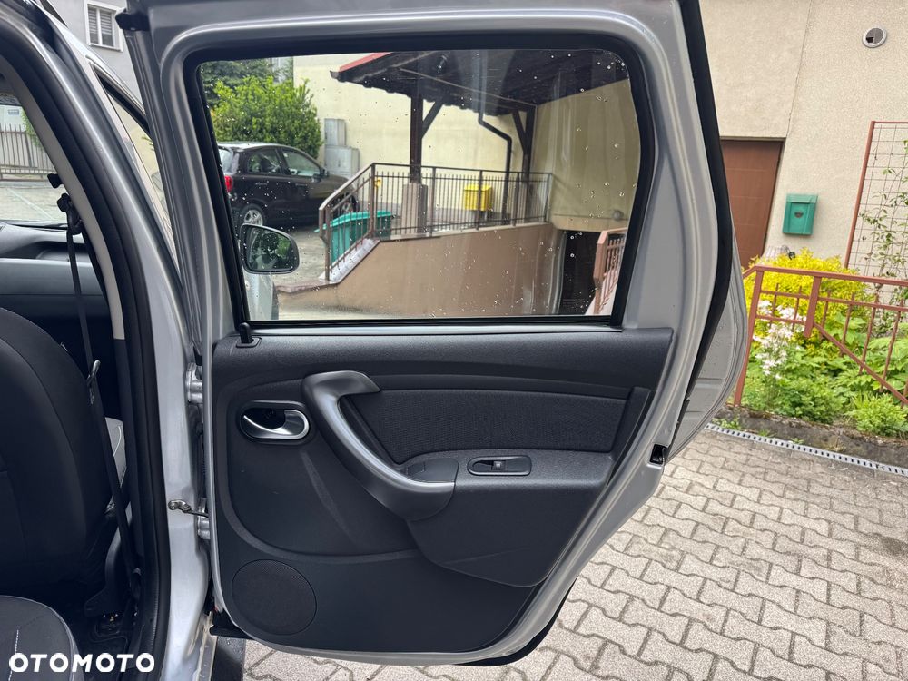 Dacia Duster 1.6 SCe Open S&S - 16