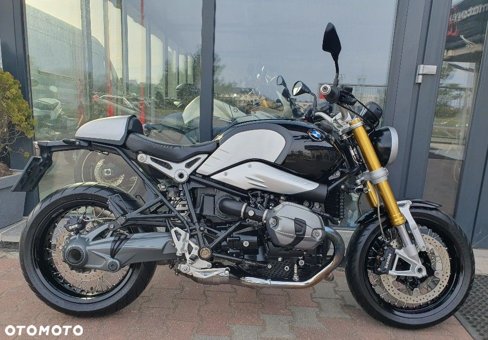 BMW R - 18
