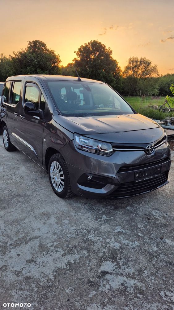 Toyota Proace City 1.2 D-4T Long 2,3t Active (bryg.) - 6