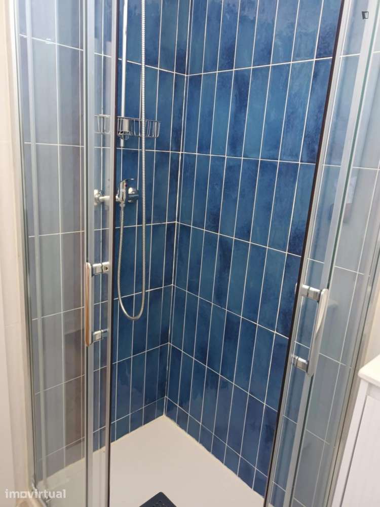 Quarto - localizado em Entrecampos Lisbon - Grande imagem: 4/6