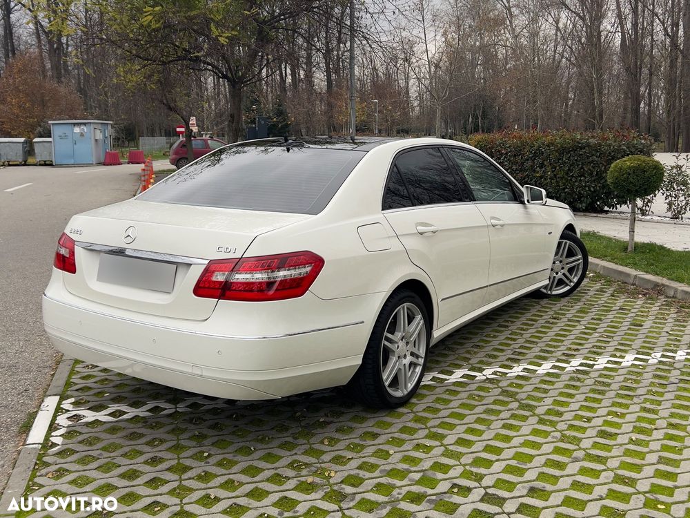 Mercedes-Benz E - 5