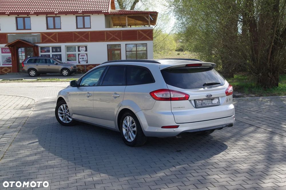 Ford Mondeo 2.0 TDCi Champions Edition - 4