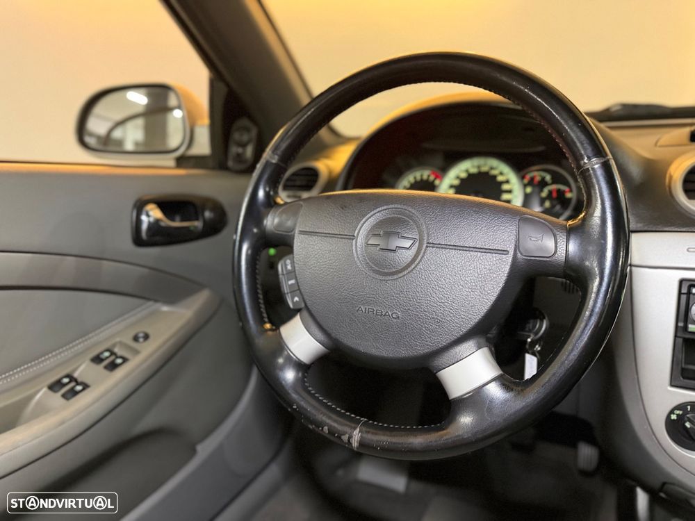 Chevrolet Lacetti 1.4 SX - 17