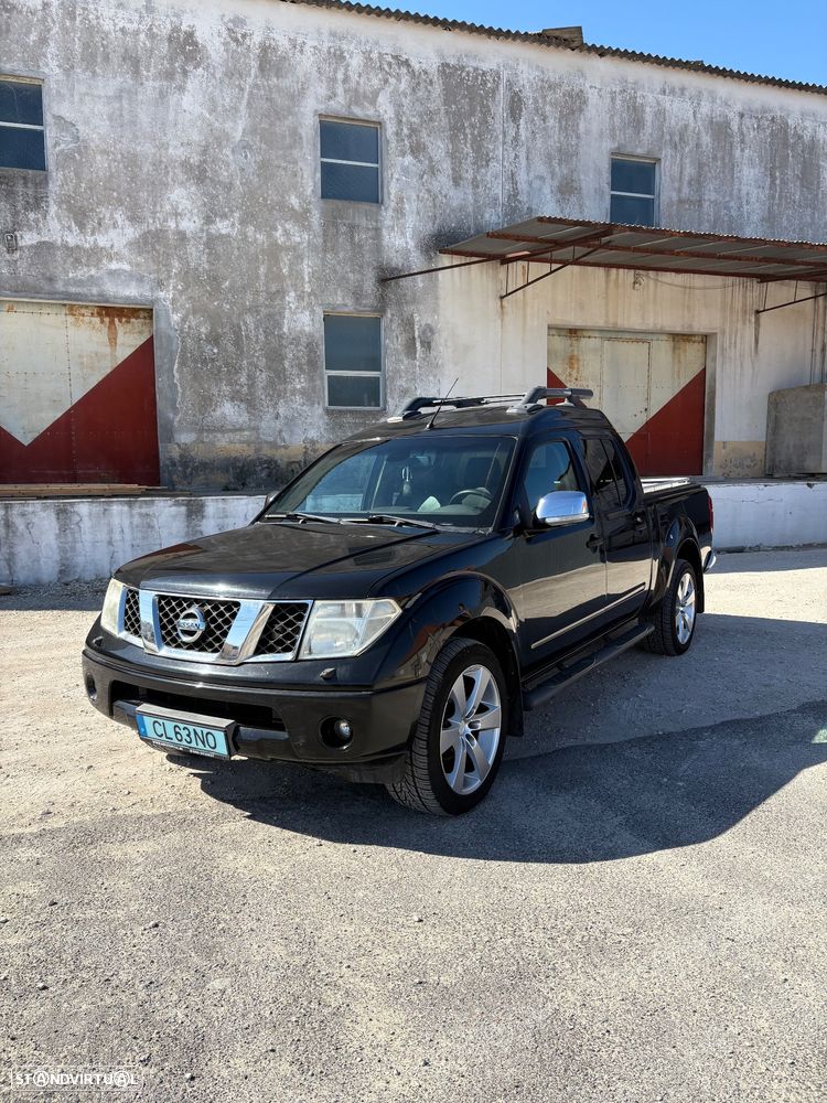 Nissan Navara 2.5 dCi CD LE Hi-Tech AT - 1
