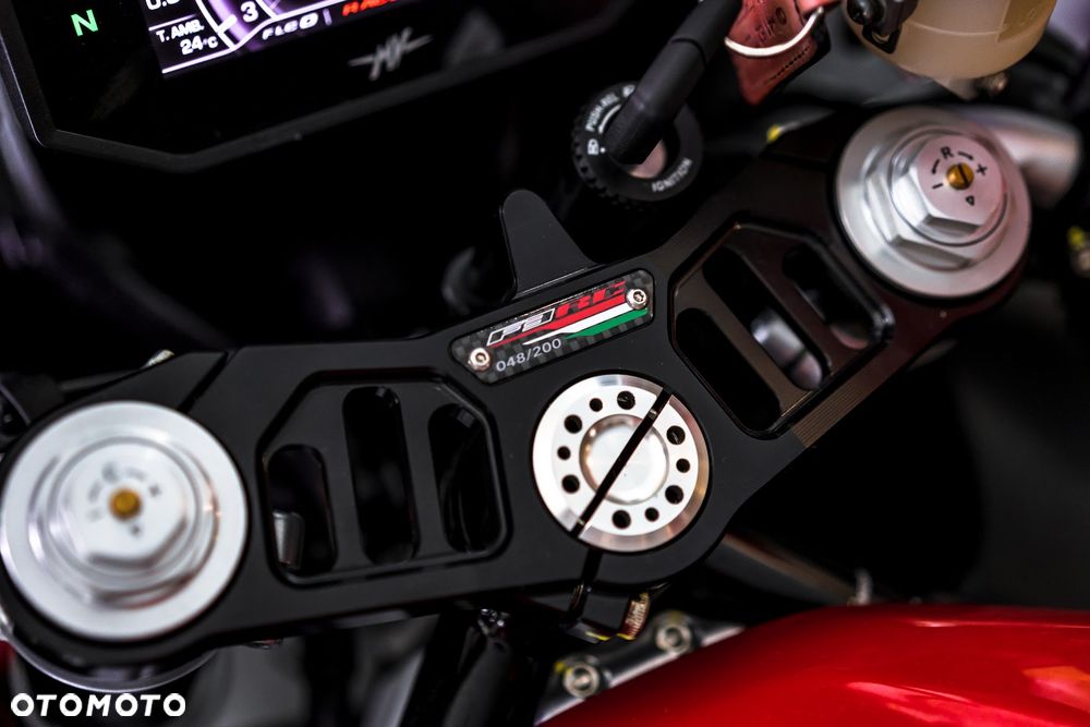 MV AGUSTA F3 - 19