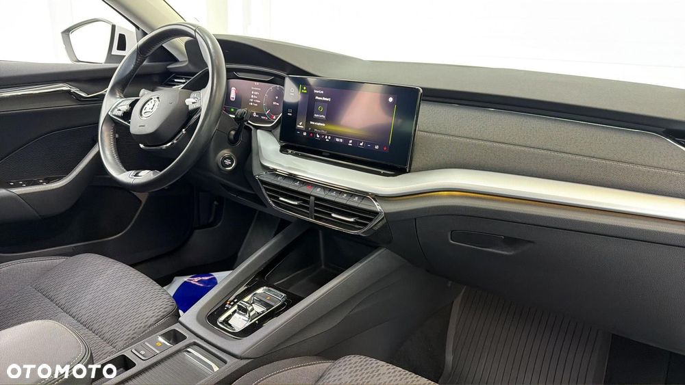 Skoda Octavia 2.0 TDI Style DSG - 33