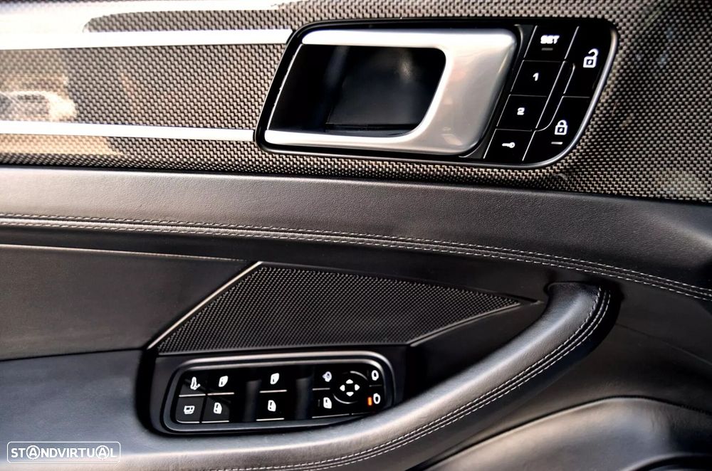 Porsche Panamera - 13