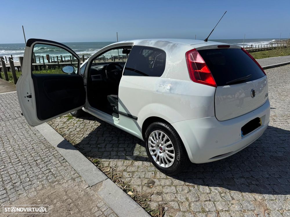 Fiat Grande Punto - 14