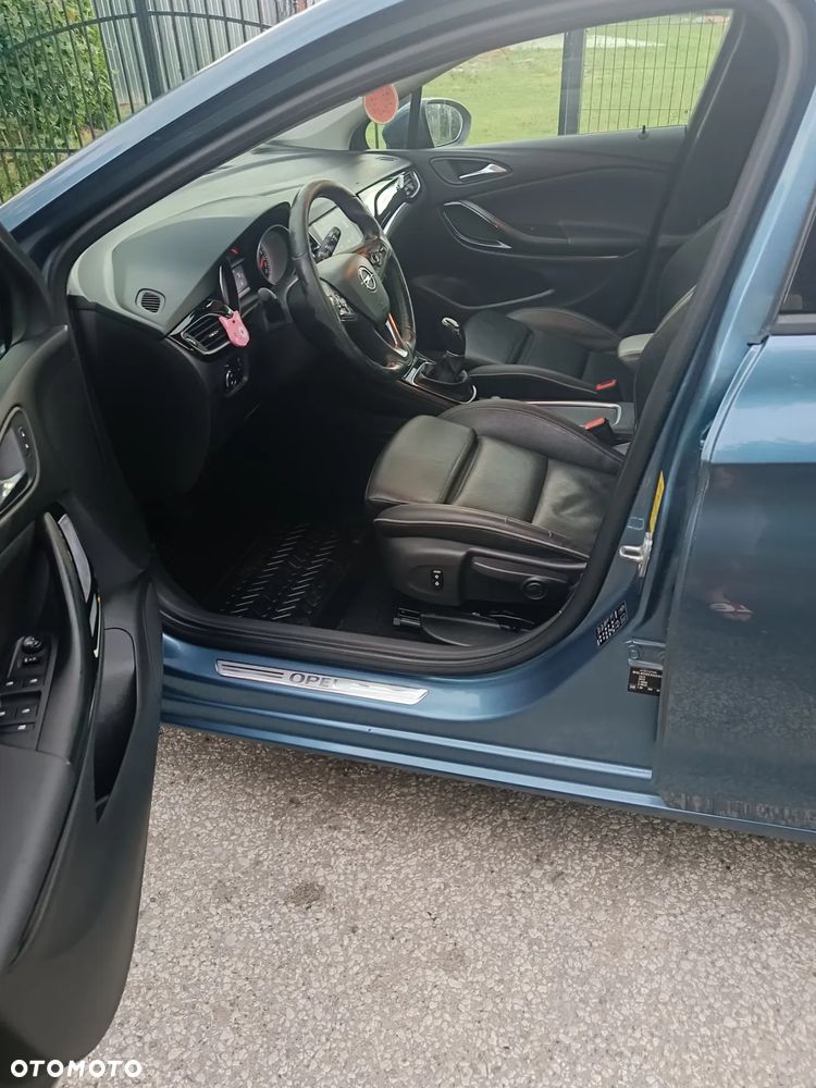 Opel Astra IV 1.6 CDTI Energy - 14