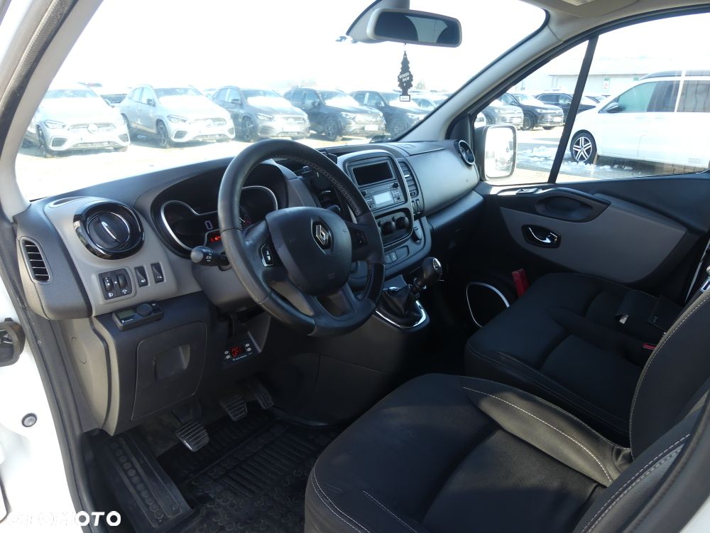Renault TRAFIC - 5